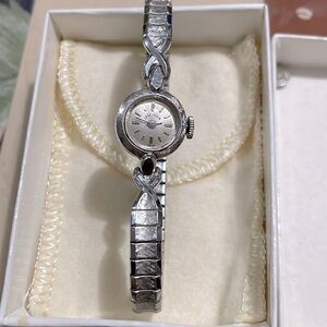 Vintage Lady Elgin 14K Gold watch